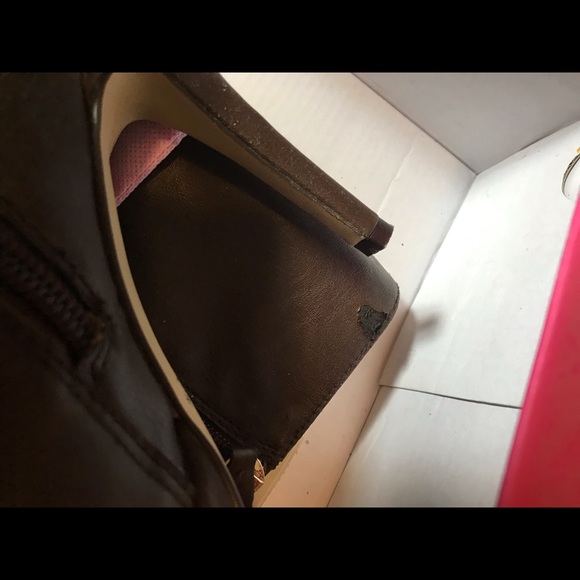 Knee high boots - Picture 4 of 4